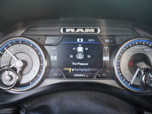 Used 2020 RAM 1500 Limited AWD/4WD image 33