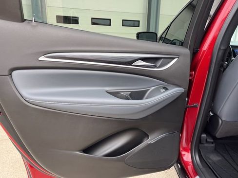 Used 2022 Buick Enclave Essence w/ Experience Buick Package image 24