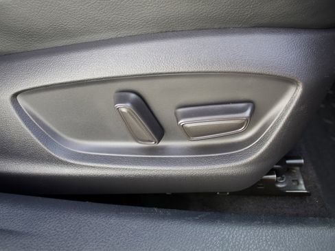 Used 2021 Toyota Camry XSE AWD/4WD image 37