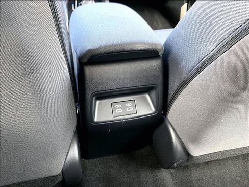 Used 2024 Toyota Corolla LE FWD image 22