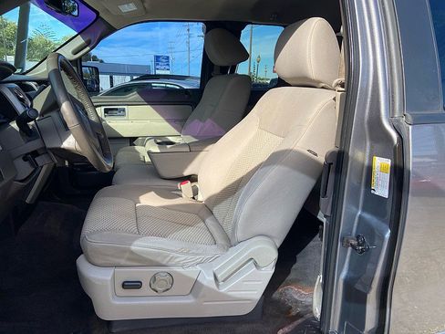 Used 2010 Ford F150 XLT image 9