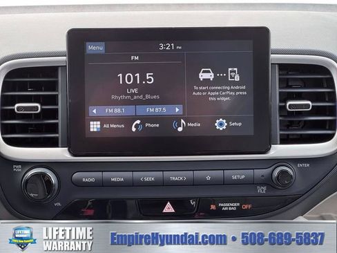 New 2026 Hyundai Venue SEL FWD image 19