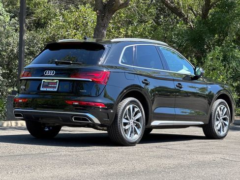 Used 2022 Audi Q5 2.0T Premium Plus w/ Premium Plus Package AWD/4WD image 5