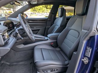 New 2025 Porsche Macan 4 Electric AWD/4WD video 5
