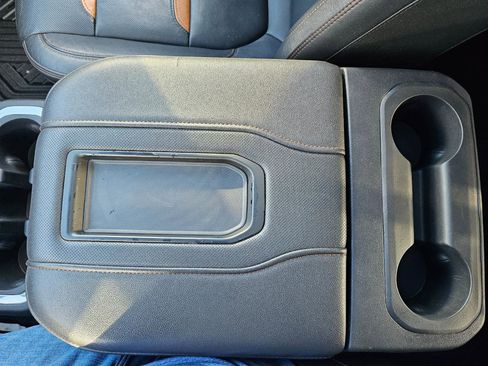 Used 2020 GMC Sierra 1500 AT4 w/ AT4 Premium Package image 27