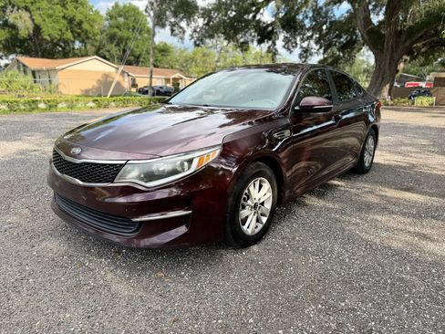 Used 2018 Kia Optima LX FWD image 1