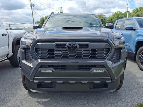 New 2026 Toyota Tacoma TRD Sport AWD/4WD image 2
