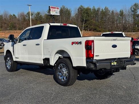 Used 2025 Ford F250 Lariat w/ Lariat Ultimate Package image 5