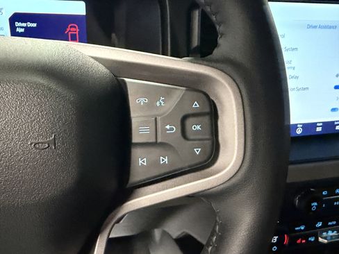 Used 2023 Ford Bronco Wildtrak AWD/4WD image 18