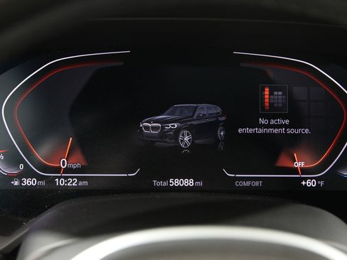 Used 2022 BMW X5 xDrive40i w/ M Sport Package image 8