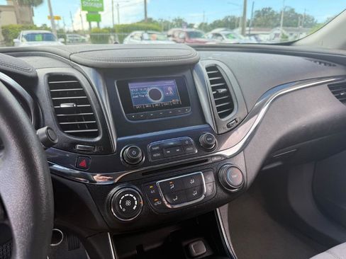 Used 2014 Chevrolet Impala LS w/ LS Convenience Package image 27