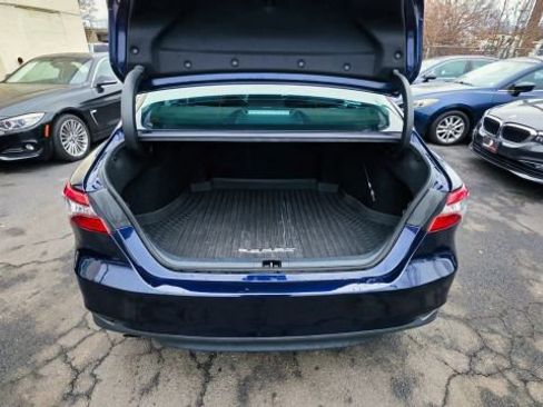 Used 2022 Toyota Camry XLE image 54