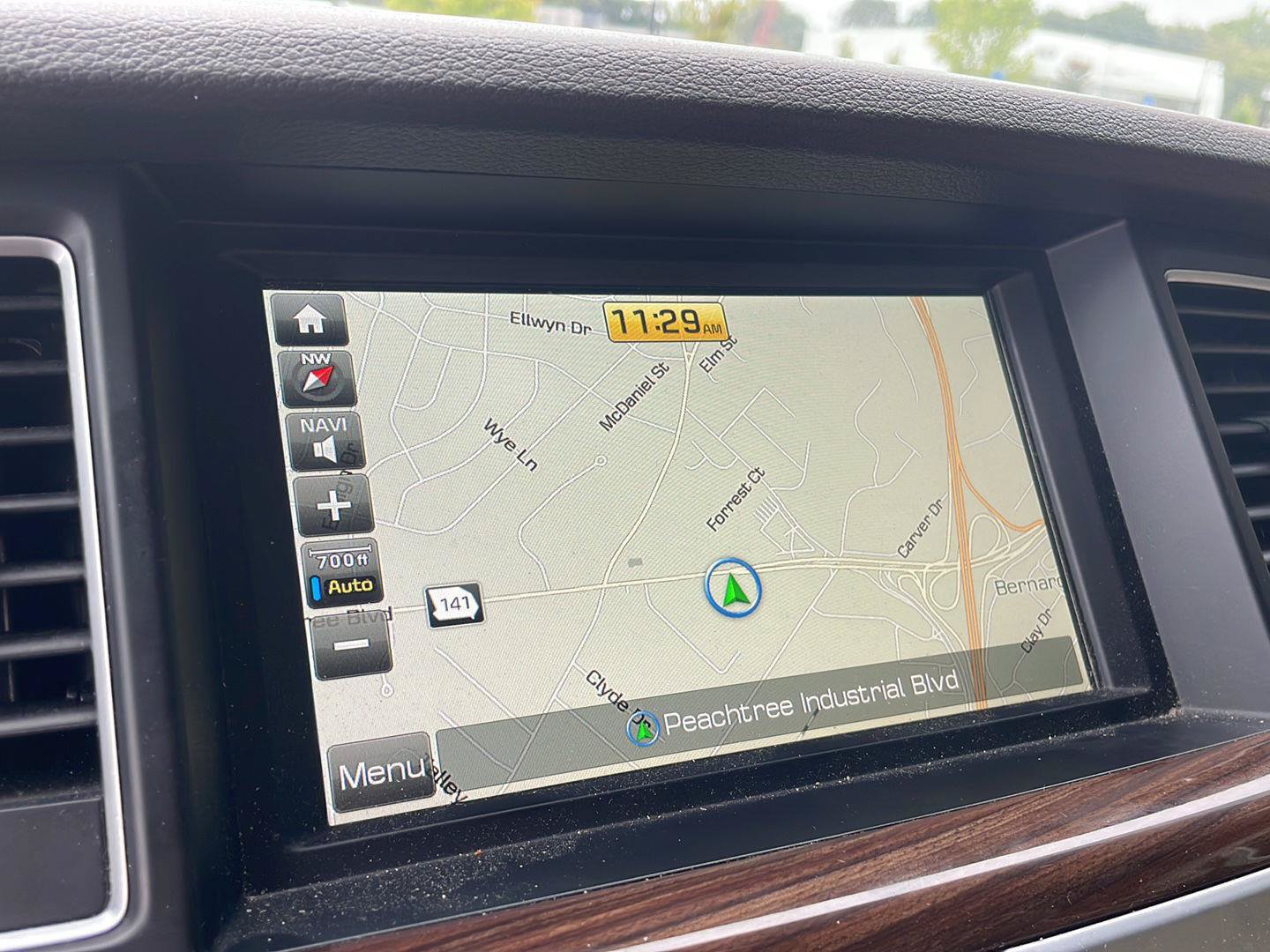 Used 2015 Hyundai Genesis 3.8 w/ Option Group 03 RWD image 10