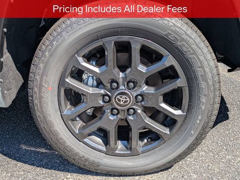 New 2025 Toyota Tundra Platinum AWD/4WD image 12