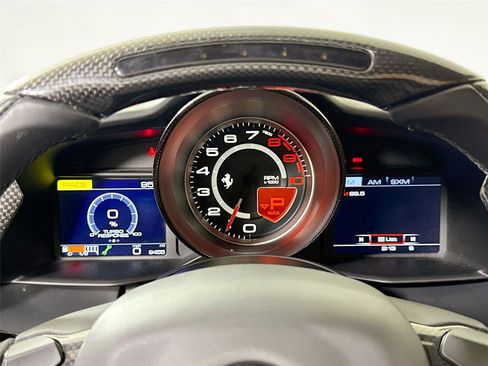 Used 2018 Ferrari 488 GTB image 17