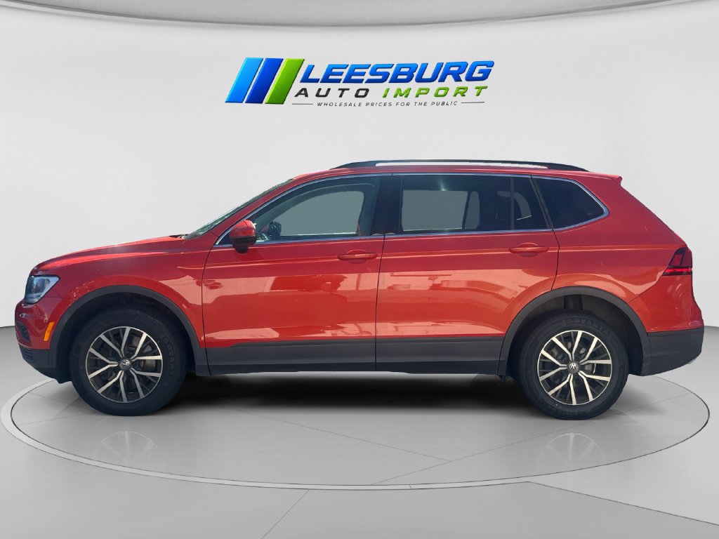 Used 2019 Volkswagen Tiguan SE w/ Panoramic Sunroof Package AWD/4WD image 2