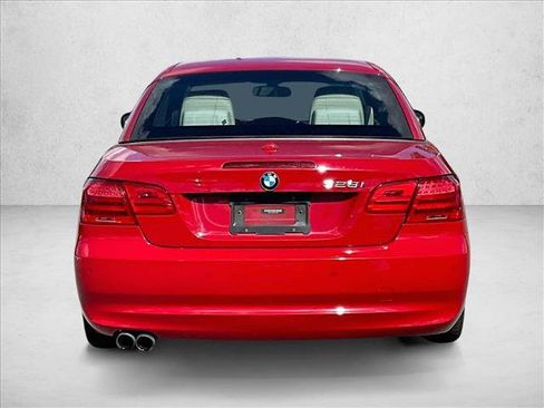 Used 2013 BMW 328i Convertible image 4