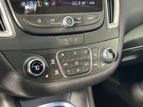 Used 2024 Chevrolet Malibu LT FWD image 22