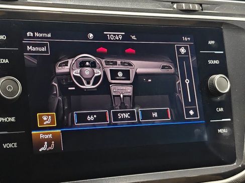 Used 2023 Volkswagen Tiguan SE image 36