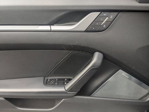 Used 2025 Porsche 911 Carrera image 15