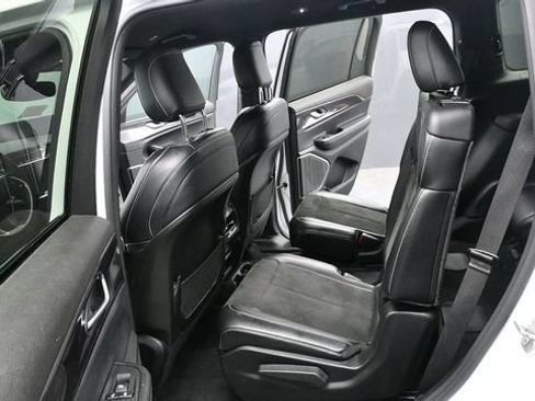 Used 2021 Jeep Grand Cherokee L Laredo AWD/4WD image 25