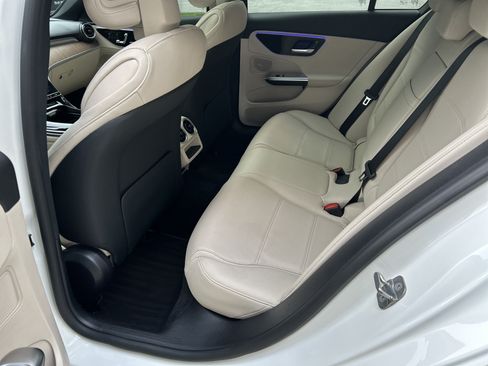 Certified 2024 Mercedes-Benz C 300 Sedan image 40