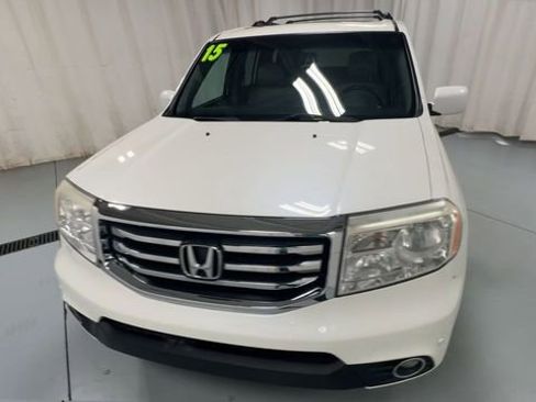 Used 2015 Honda Pilot Touring image 3