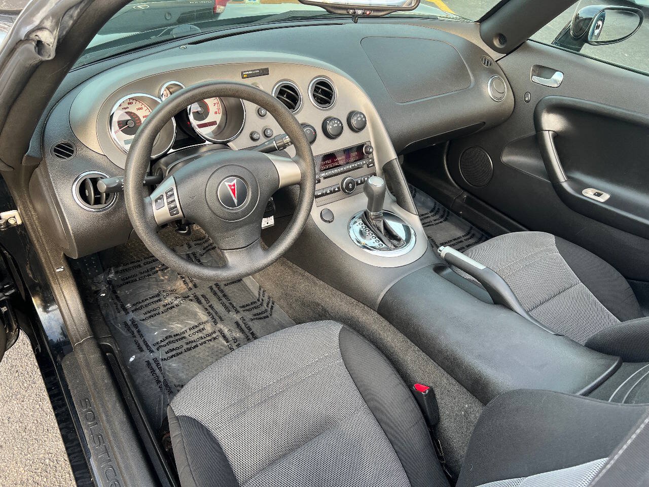 Used 2009 Pontiac Solstice Convertible w/ Preferred Package RWD image 26
