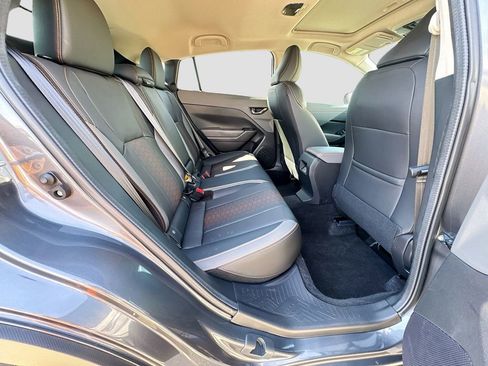 Certified 2025 Subaru Crosstrek 2.5i Limited w/ Crosstrek Mirror Package image 38