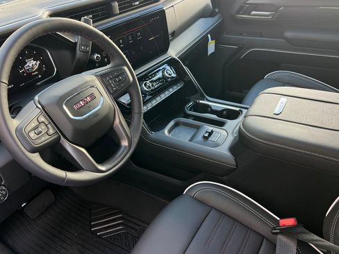 New 2026 GMC Sierra 2500 AT4X w/ AT4X AEV Edition AWD/4WD image 7