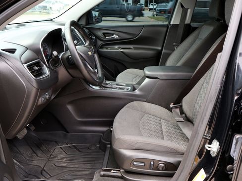 Used 2023 Chevrolet Equinox LT FWD image 18