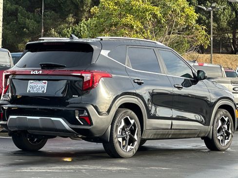 Certified 2024 Kia Seltos EX image 5
