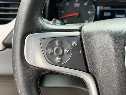Used 2019 GMC Yukon SLT RWD image 15
