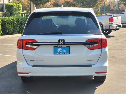 Certified 2023 Honda Odyssey Touring image 6