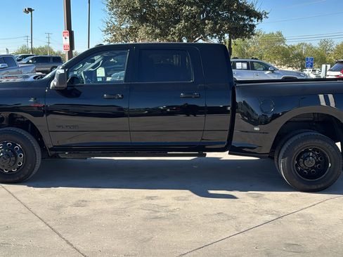 Used 2025 RAM 3500 Laramie w/ Night Edition image 8