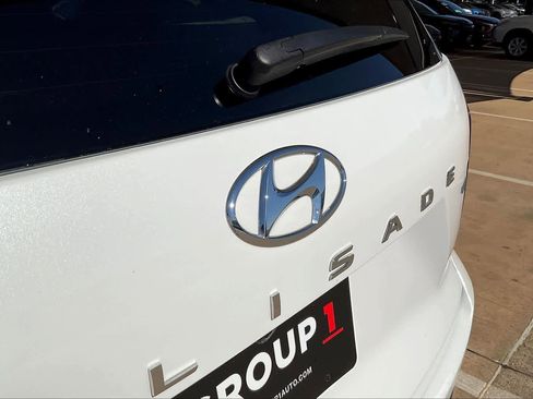 Used 2025 Hyundai Palisade Limited AWD/4WD image 31