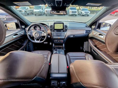 Used 2017 Mercedes-Benz GLS 63 AMG 4MATIC image 2