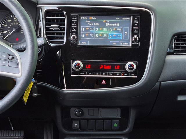 Used 2020 Mitsubishi Outlander ES FWD image 5