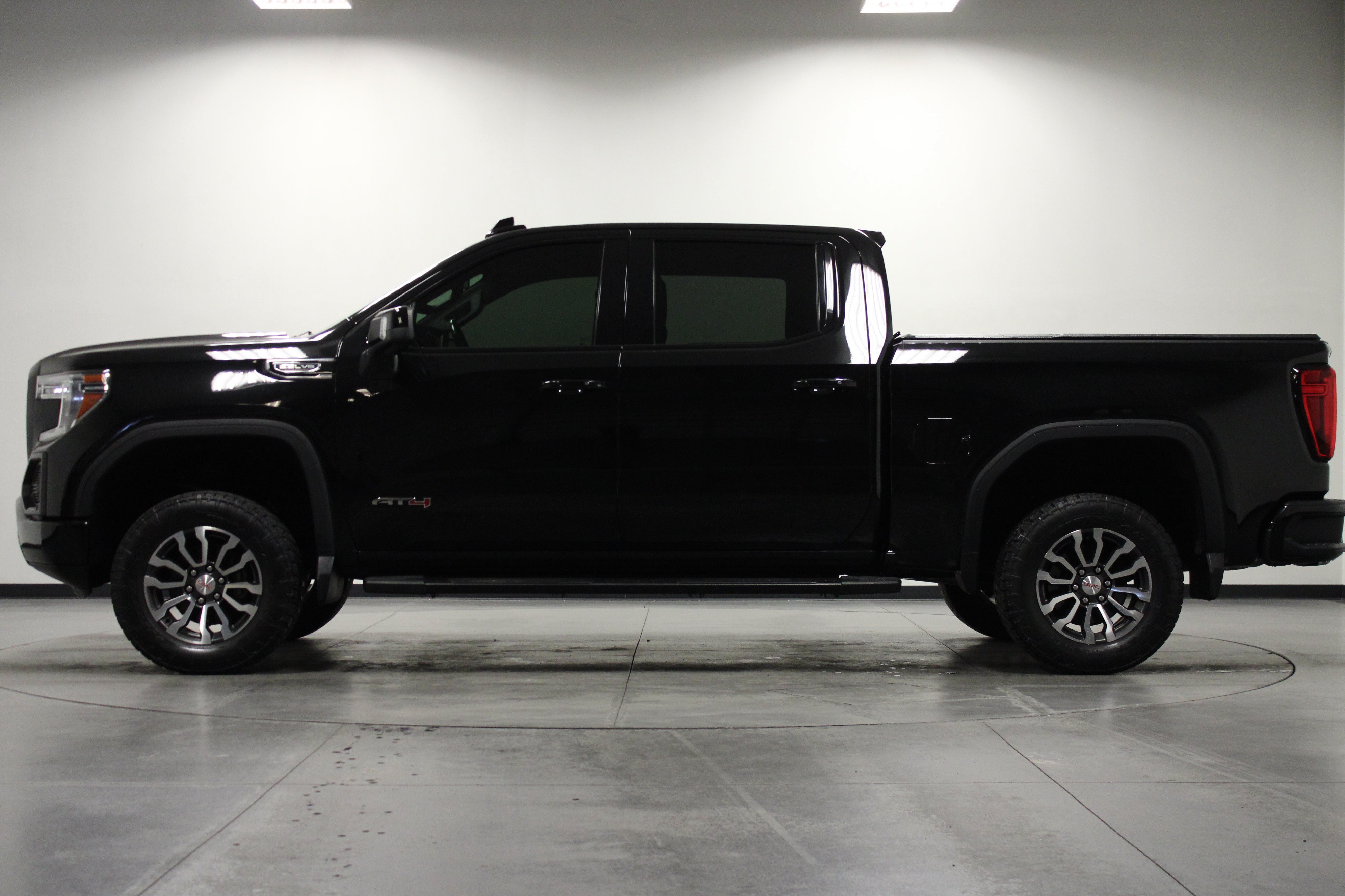 Used 2019 GMC Sierra 1500 AT4 AWD/4WD image 7