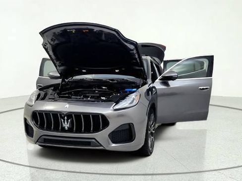 Used 2023 Maserati Grecale GT AWD/4WD image 13