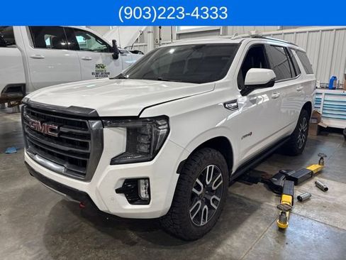 Used 2024 GMC Yukon AT4 w/ Technology Package AWD/4WD image 1