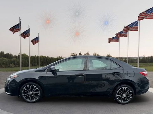Used 2014 Toyota Corolla S image 4