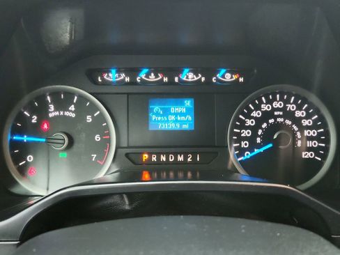 Used 2016 Ford F150 XLT image 12