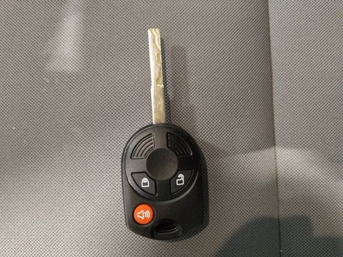 Used 2017 Ford Escape S image 32