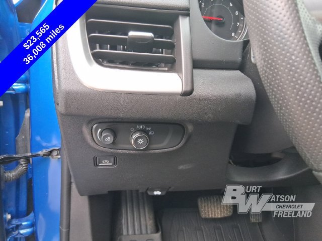 Used 2024 GMC Terrain SLE w/ Driver Convenience Package AWD/4WD image 29