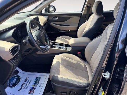 Used 2019 Hyundai Santa Fe SEL FWD image 11