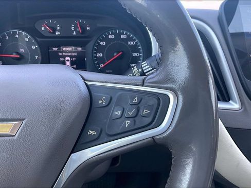 Used 2022 Chevrolet Malibu LT w/ Leather Package FWD image 12