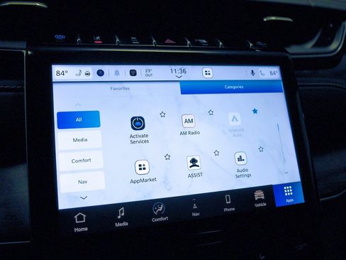 Used 2022 Jeep Grand Cherokee Limited 4xe image 7