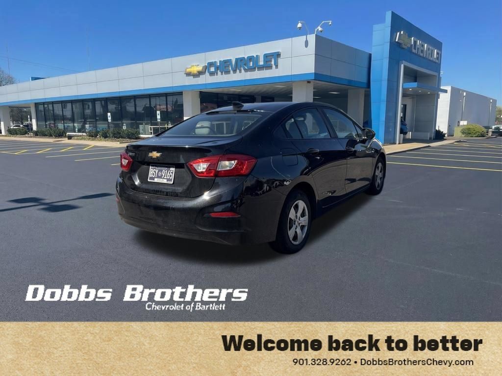 Used 2018 Chevrolet Cruze LS FWD image 8