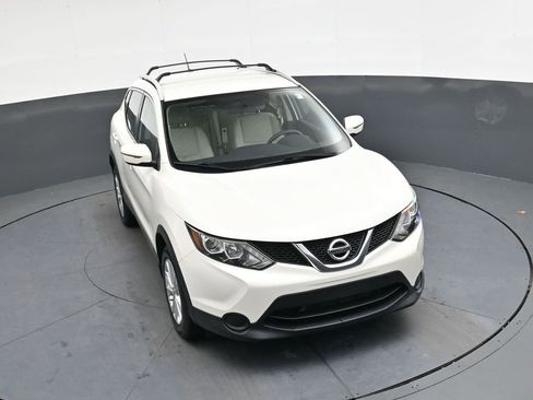 Used 2018 Nissan Rogue Sport SV image 25